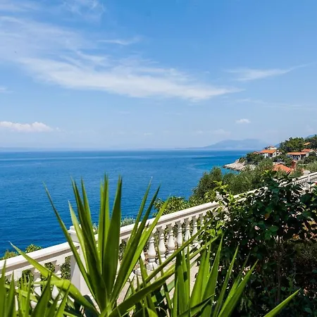 Linda Villa Prigradica